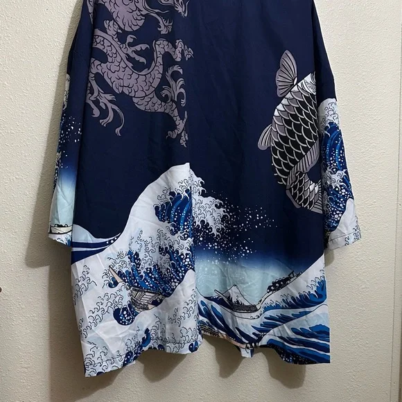 Navy Blue Kimono Jacket with Ocean Wave Design - Picture 3 of 10